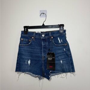 Levi’s Premium Ribcage Shorts